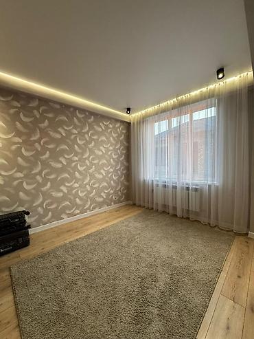 Продажа коттеджей и домов: 4 комнаты, 160 м², 6 соток, Бишкек — 17