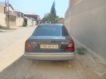 Mercedes-Benz: Mercedes-Benz C 200: 2 l | 1995 il Sedan — 2
