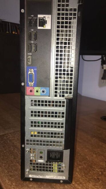Desktop računari i radne stanice: Desktop Dell optiplex 390 ful intel procesor intel i3-2120 na 3.3ghz na lalafo.rs — 5 Desktop računari i radne stanice: Desktop Dell optiplex 390 ful intel procesor intel i3-2120 na 3.3ghz — 5