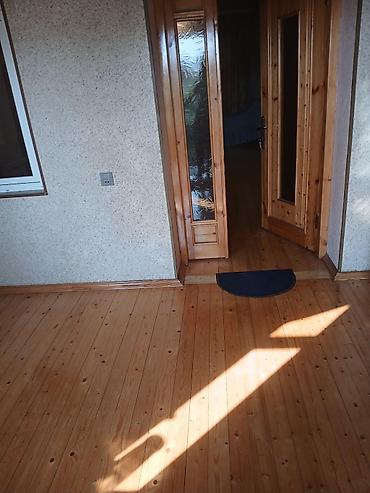 Günlük kirayə evlər: 100 kv. m, 4 otaqlı — 13