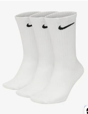 элегантная одежда для женщин: Белые носки nike стильные, удобные по самым выгодным ценам 500 сом за