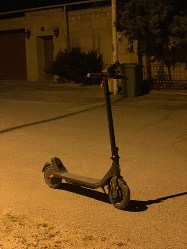 Mopedlər,skuterlər: - XİAOMİ 4 300 sm3, 2024 il, 680 km