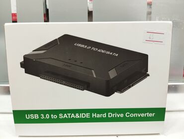 Səndəl və şəp-şüplər: USB 3.0-dan SATA/IDE sərt disk çeviricisi. Bu cihaz SATA və IDE