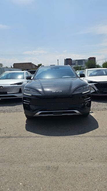 авто в рассрочку электромобиль: BYD Song Plus 520 - это электрический кроссовер, запас хода которого
