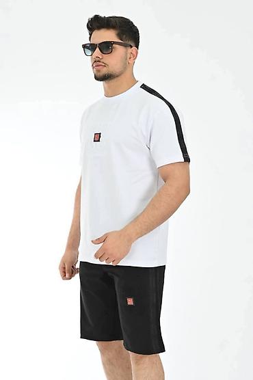 šorc: Turski kompleti s m l xl xxl 
4500 din 
Uplata pa slanje 
sdmk — 5