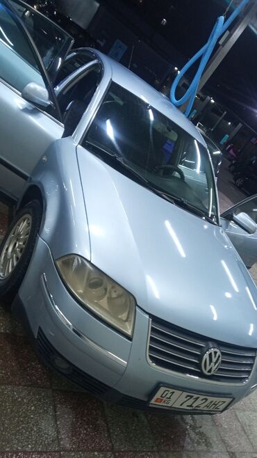 недавно: Volkswagen Passat: 2003 г., 2 л, Механика, Бензин, Седан