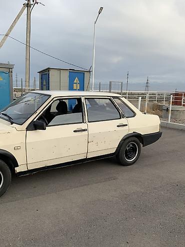 zil 130: ВАЗ (ЛАДА) 21099: 1993 г., 1.5 л, Механика, Бензин, Седан — 3