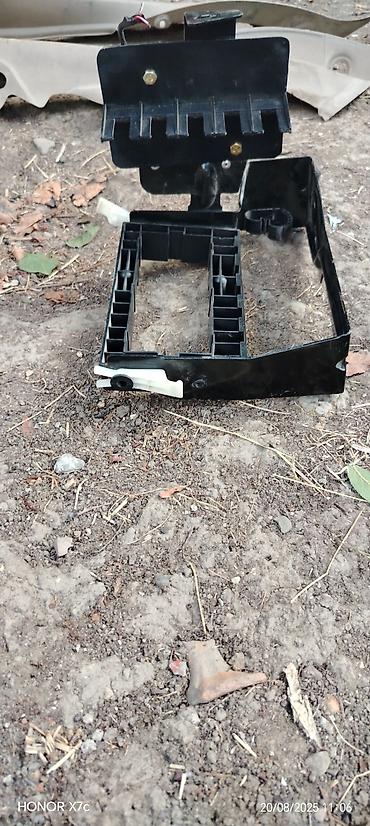 Digər avtomobil ehtiyat hissələri: Cerry cowun 16 F nın razborka ehtiyyat hissələri satıram razılaşma — 15