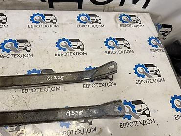 erec m8: Распорка передних стоек Mercedes-Benz, Б/у, Оригинал — 4