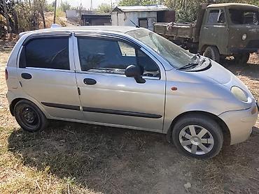 пахта тытуучу жай: Daewoo Matiz: 1998 г., 0.8 л, Кол менен иштөөчү, Хетчбек — 1