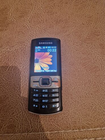 Samsung GT1200, < 2 ГБ, цвет - Черный, Кнопочный
