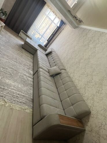 угловой диван большой: Угловой диван, C подушками