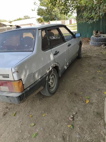 ВАЗ (ЛАДА): ВАЗ (ЛАДА) 21099: 2002 г., 1.5 л, Механика, Бензин, Хэтчбэк — 8