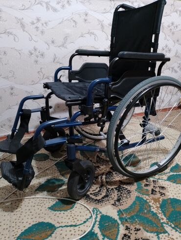 инвалидную коляску: Инвалидный коляска сатылат келишим баада абалы жаңы жакшы, отурган