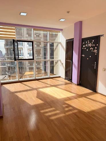 Daşınmaz əmlak: İcarəyə verilir 1 otaqlı ofis 27 m², 28 May m. 620 AZN/ay 1 otaqlı — 2