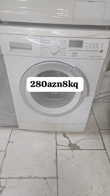 Утюги: Стиральная машина Siemens, 8 кг