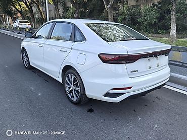 geely m: Geely Emgrand: 2024 г., Седан — 4