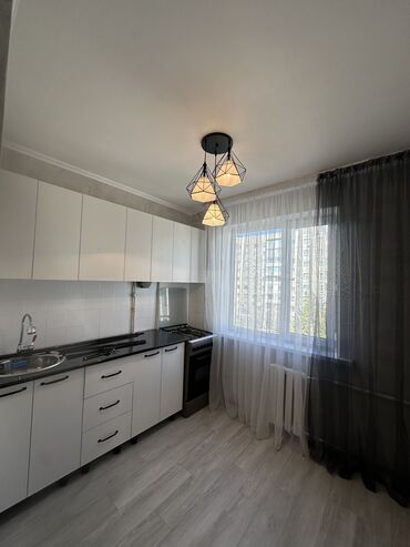 Продажа квартир: 2 комнаты, 44 м², 104 серия, 4 этаж, Евроремонт