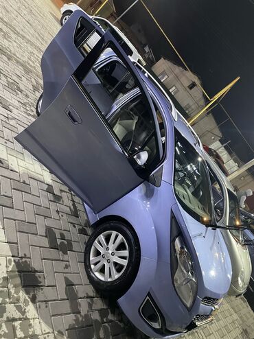 chevrolet chevelle: Chevrolet Spark: 2014 г., 1 л, Автомат, Бензин, Хэтчбэк