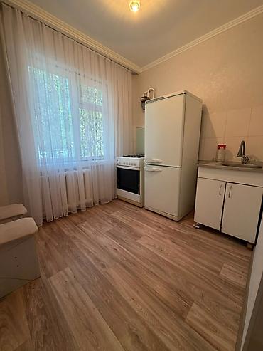 999: 1 комната, 40 м², ул. Огонбаева / Гоголя 104 серия, 1 этаж, Евроремонт — 7