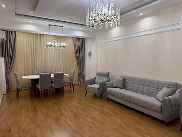 mansar ev: İcarəyə verilir 2 otaqlı yeni tikili 90 m², 8 Noyabr m. 1 000 AZN/ay — 2