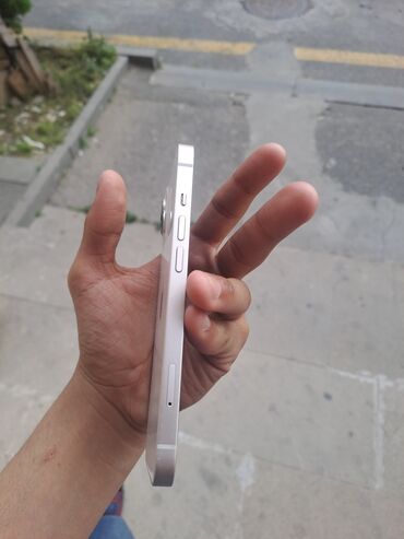 iphone 13 işlənmiş: IPhone 13, 128 GB, Starlight