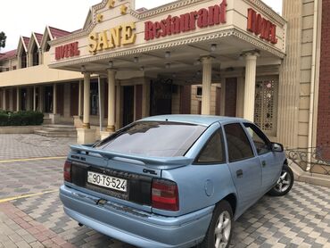 maşın opel: Opel Vectra: 0.2 l | 1992 il | 256000 km Hetçbek