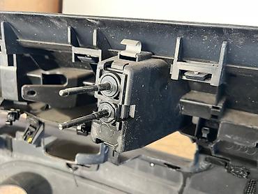 Бампер и комплектующие: Бампер Audi, Б/у, Оригинал — 8