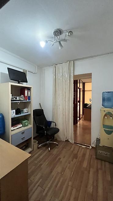 Продажа другой коммерческой недвижимости: ПРОДАЕТСЯ коммерческое помещение вместе с квартирой 🔥 Адрес: Золотой — 10