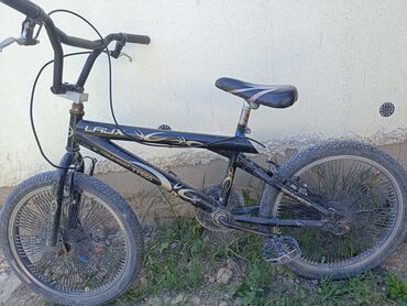 велосипед трёхколёсный детский: Продается велосипед на 7-10 лет состояние отличное. р- н Новопокровке