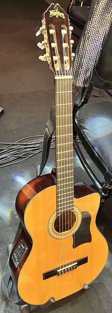 Gitaralar: Klassik gitara, İşlənmiş, Ünvandan götürmə