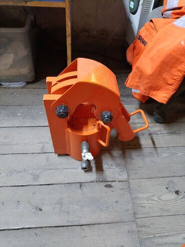 Ekskavatorlar: Hidravlik fırlanan qoşqu başlığı – ekskavator və ya kran üçün - Rəng — 3