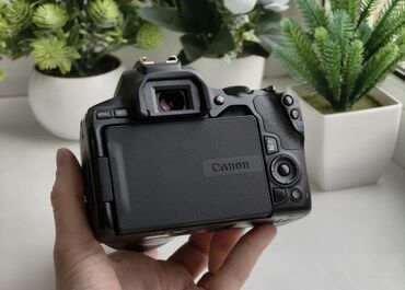 Фотоаппараты: Продаю НОВЫЙ фотоаппарат Canon EOS 250d .Готов к любым проверкам. В — 5