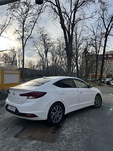 Hyundai: Hyundai Avante: 2019 г., 1.6 л, Автомат, Бензин, Седан — 2