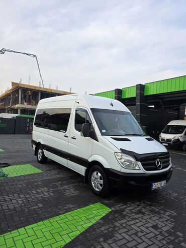 Mercedes-Benz: Mercedes-Benz Sprinter – putnički kombi visokog krova - Karoserija — 13