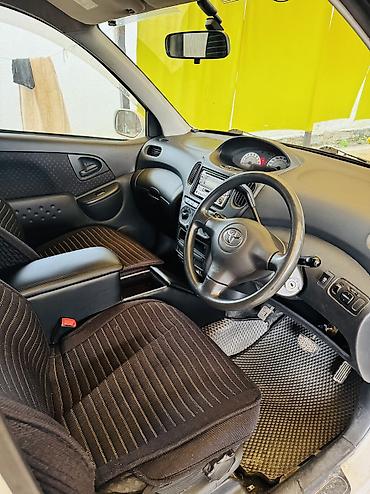 Toyota: Toyota Funcargo: 2003 г., Автомат, Газ — 8