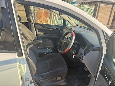 camry 70 универсал: Toyota Ipsum: 2001 г., 2.4 л, Автомат, Минивэн — 8