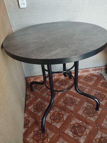 стол на тапчан: Стол, цвет - Серый, Новый