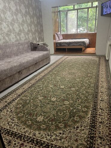 купить квартиру в рассрочку от хозяина: 1 комната, 35 м², 104 серия, 4 этаж