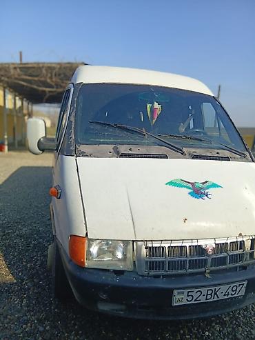 QAZ: GAZelle yük/miniven - Korpus: Ağ rəngli kuzov, qabaq kapotunda qartal — 1