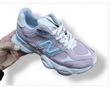 differente patike: New balance 9060 patike roze Novo Brojevi 36 do 41 fb Moja