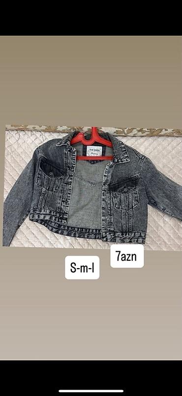 Satılır – qadın geyimləri seçimi: - Qara kapüşonlu svitşot: ön lalafo.az -da — 3 Satılır – qadın geyimləri seçimi: - Qara kapüşonlu svitşot: ön — 3
