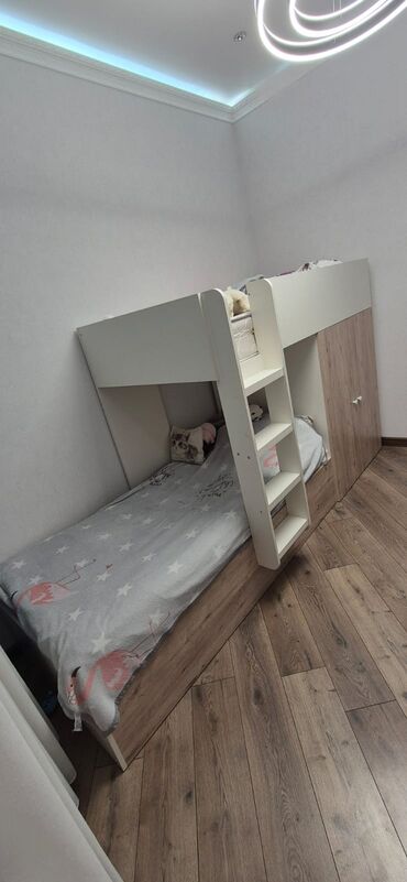Digər məişət texnikası: Ayla91İki mertebe kravat teze kimidi tecili satılır 370 manata.Ünvan