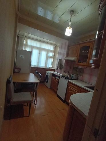 bartee: Bakı, 3 otaqlı, Köhnə tikili, 90 kv. m — 9