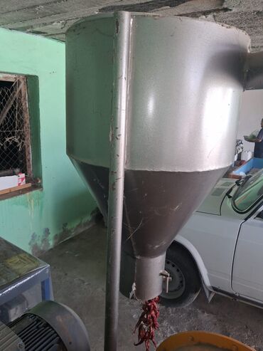 Generatorlar: Altas Jeneratör – səssiz kabinli dizel generator yem üydən və ot üydən — 9