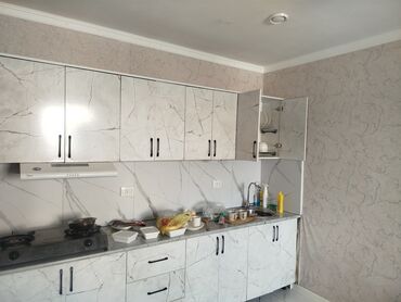 дом село лениское: 3 кв. м, 3 бөлмө