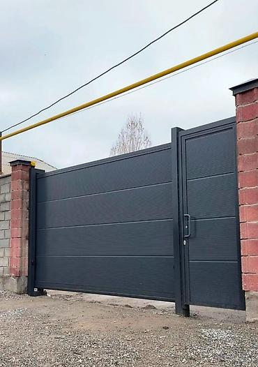 продаю горку: Откатные ворота с калиткой, современный минималистичный дизайн. - — 1