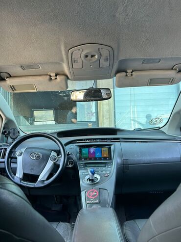 Toyota: Toyota Prius: 1.8 l | 2010 il Hetçbek — 7