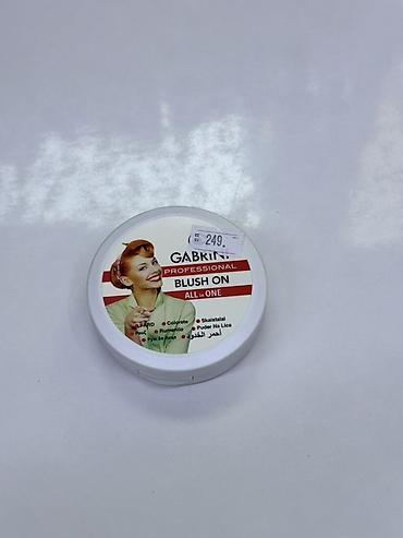 tur: Румяна Gabrini Professional Blush On All in One, оттенок 52 - — 3