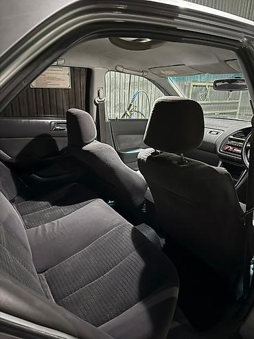 8: Honda Accord: 2002 г., 1.8 л, Автомат — 7